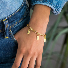 Pulseira Luxo Personalizada Feminina - Surpreenda a sua Amada! ❤️ Aproveite com 30% Off + Frete Grátis